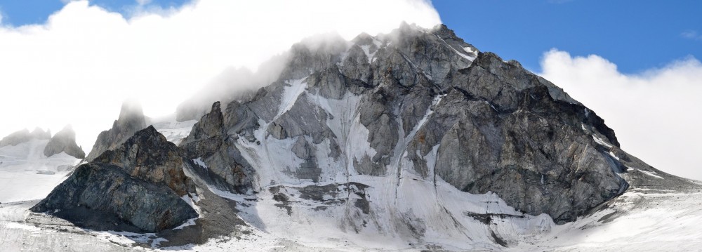 Пик Кулаковского с северной стороны