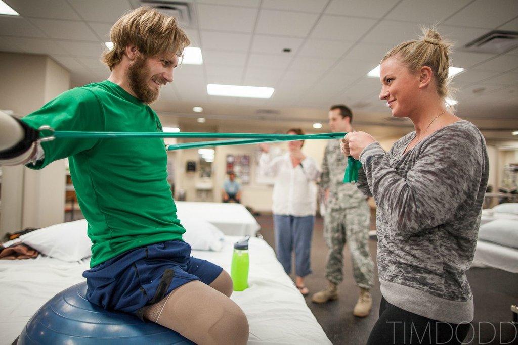 Тэйлор Моррис, сапер ВМС США