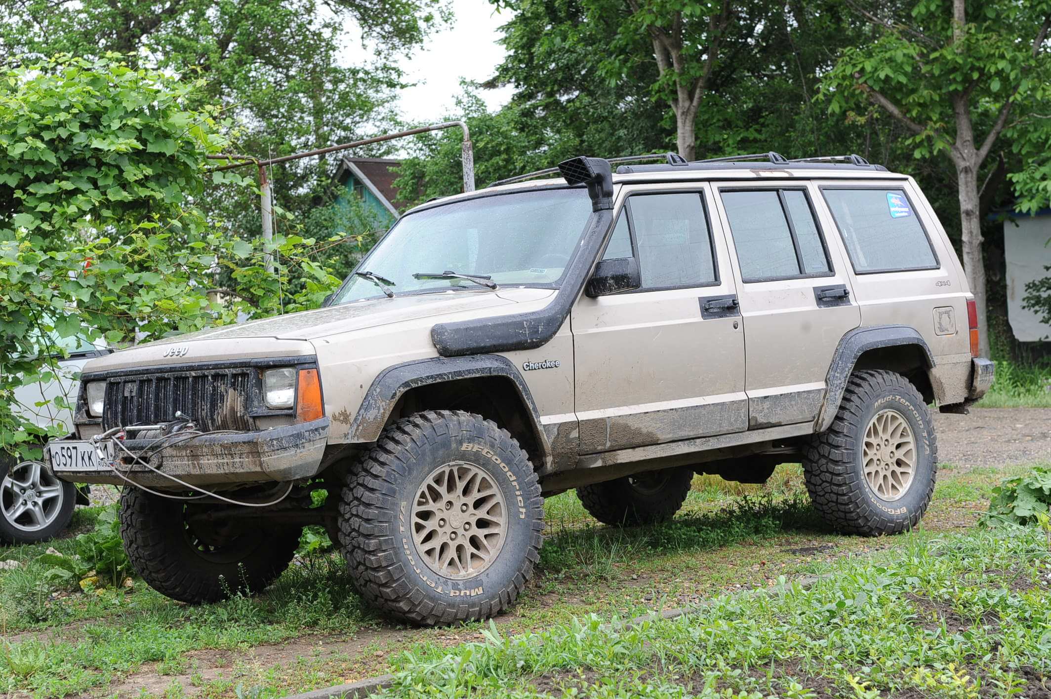 Продается Джип Чероки в Майкопе