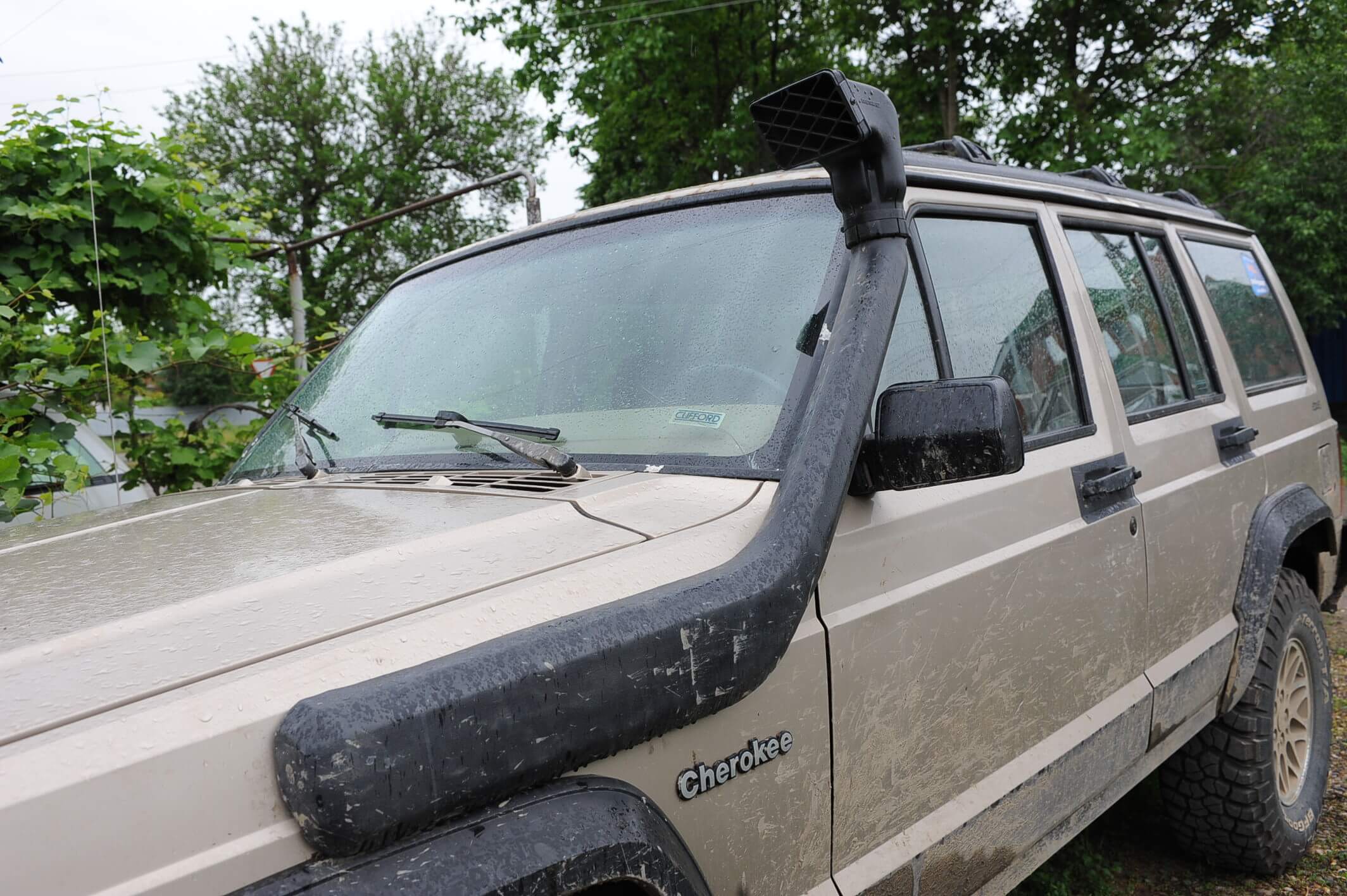 Продается Джип Чероки в Майкопе