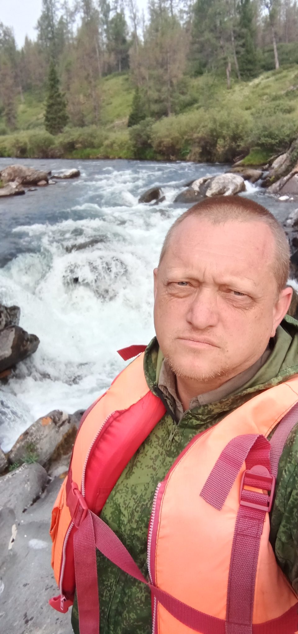 мой друг прошёл реку Лена от Качуга до моря Лаптевых